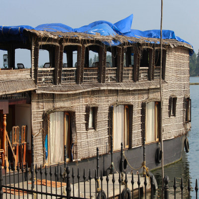 Chunnambar Boat House Tours